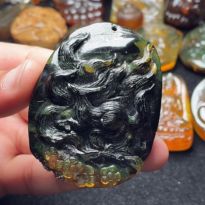 琥珀未镶嵌裸石21