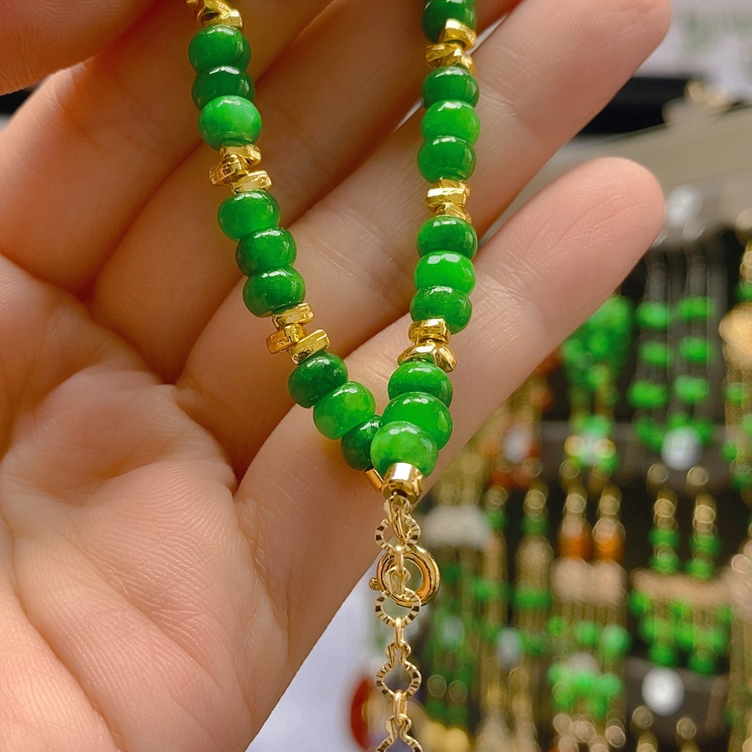 翡翠合金耳饰翡翠