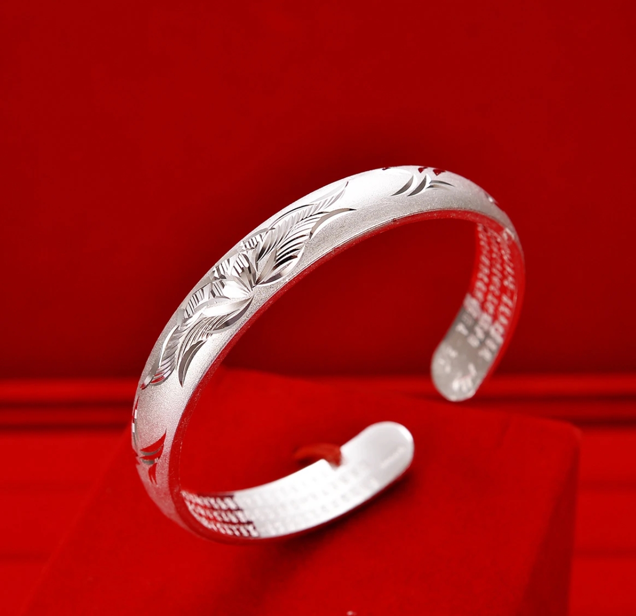 足银手镯 足银9999古法磨砂莲花荷花送长辈妈妈贵妃开口足银手镯