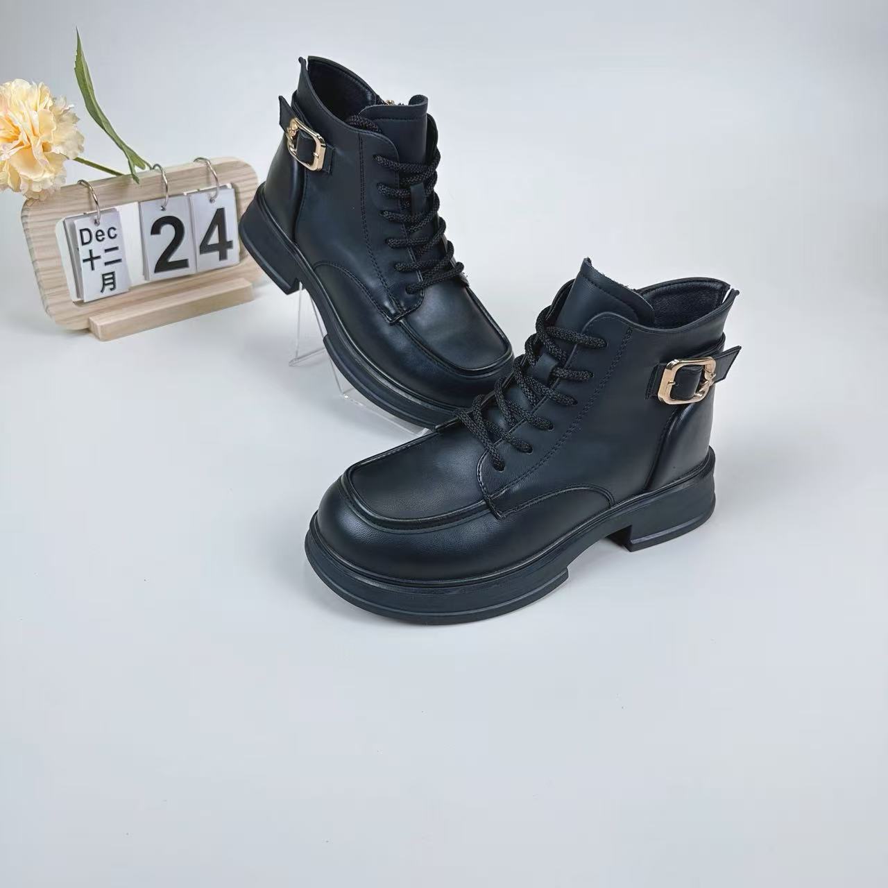 小强家女鞋  厚底粗跟系带马丁靴（A366-20-1）（8134X43108W-10）