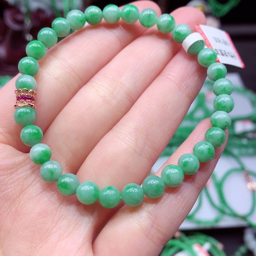 翡翠未镶嵌手链翡翠