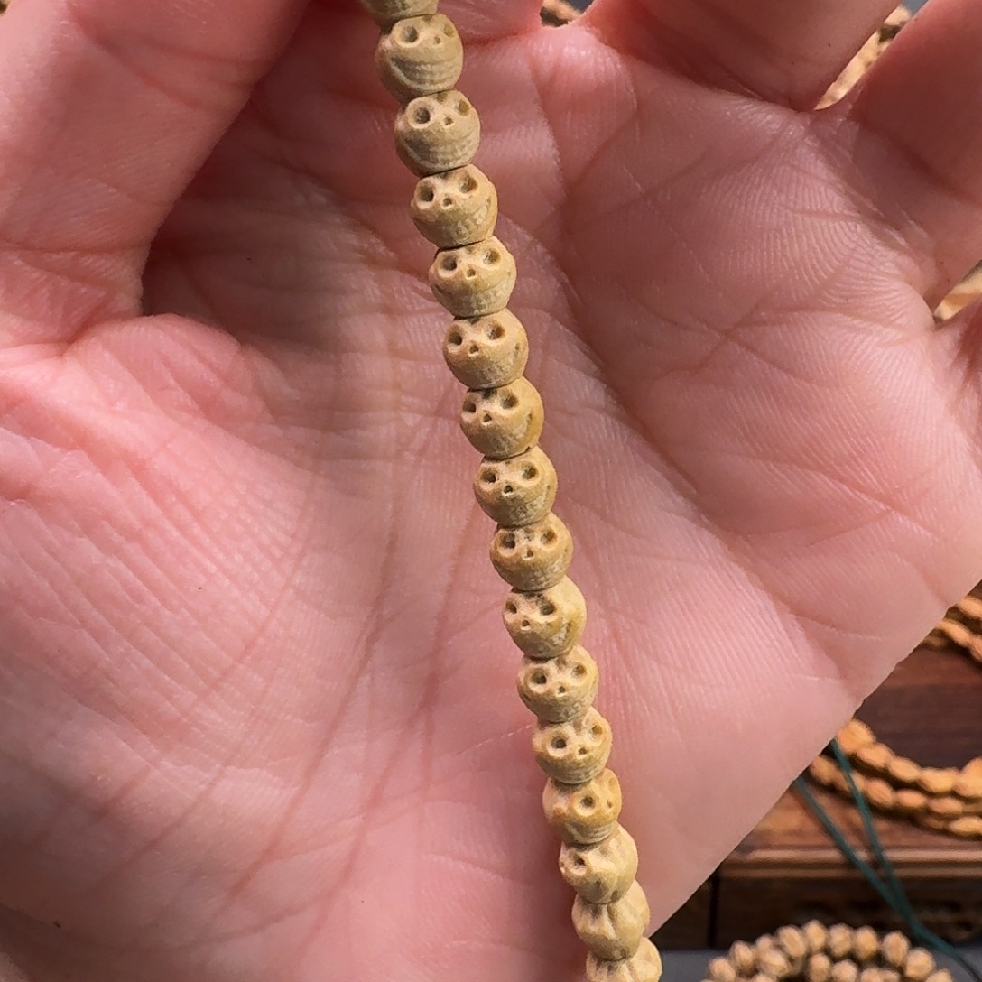 柏香籽/百香籽手串