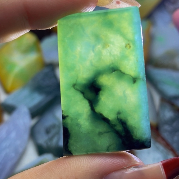 翡翠未镶嵌挂件翡翠