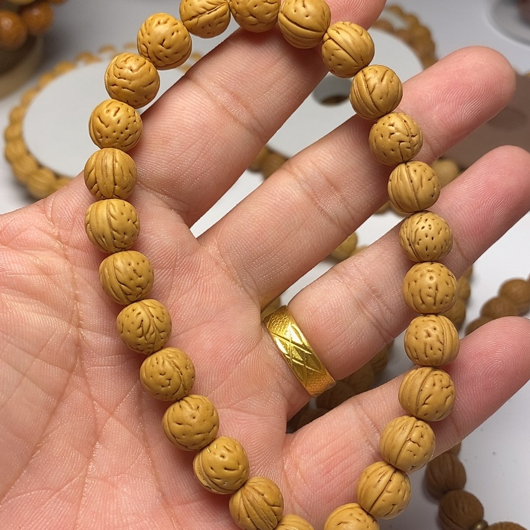 宝***）吊坠桃核1.0野生桃核手持