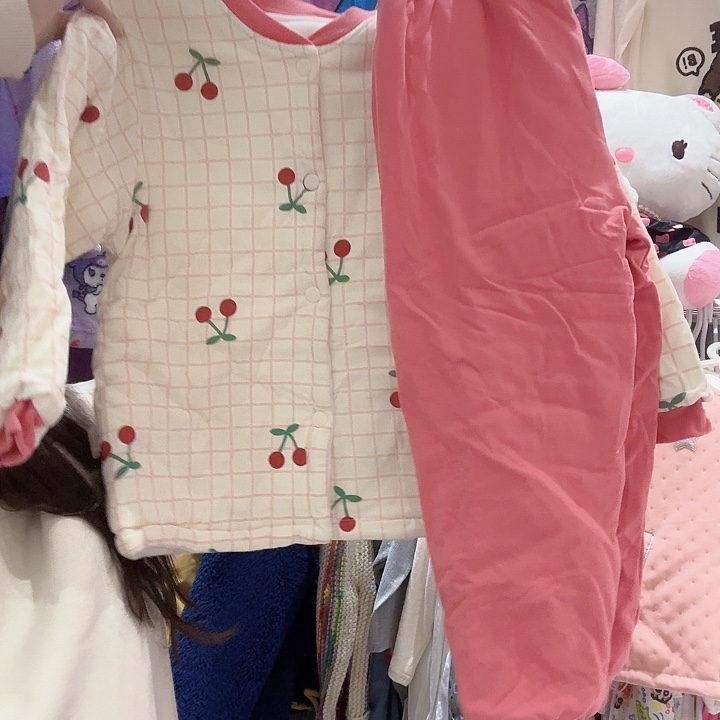110.120特价不退不换，棉花衣服