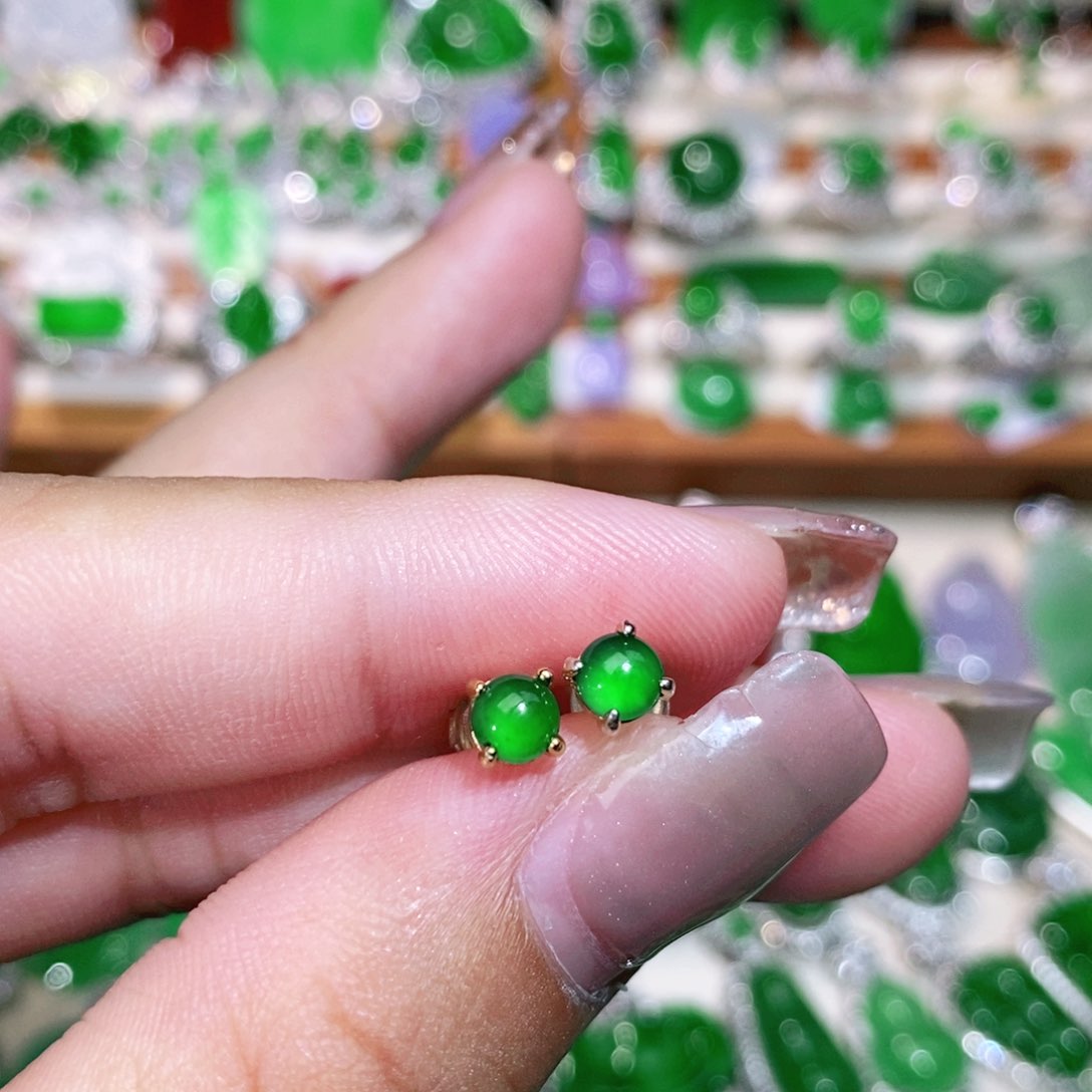 【闪购商品】未镶嵌挂件翡翠裸石