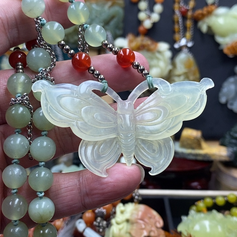 【闪购商品】蛇纹石玉吊坠未镶嵌