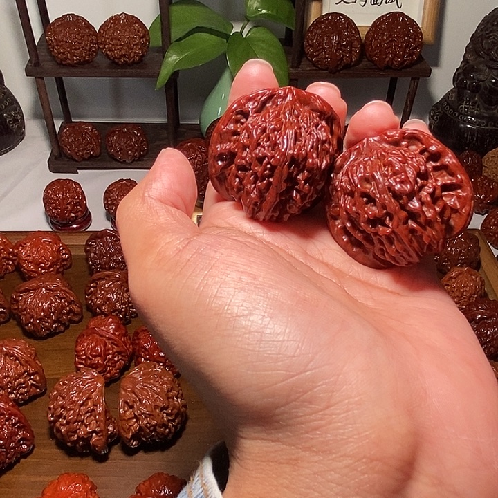 老***刀文玩核桃吊坠四座楼