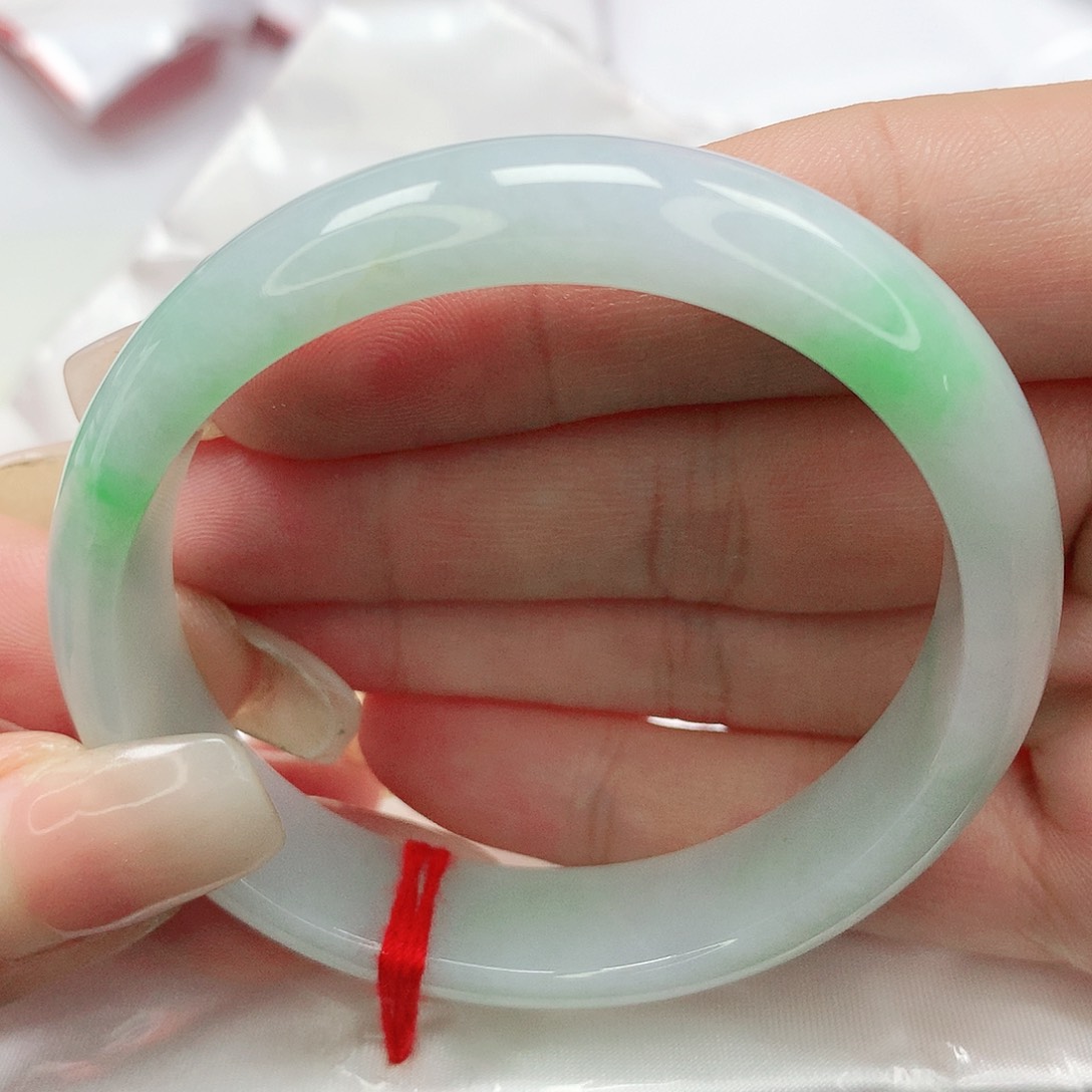 【闪购商品】翡翠手镯未镶嵌缅甸天然A货翡翠