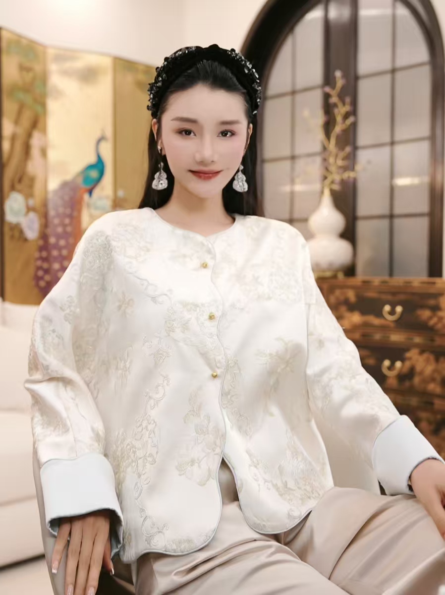 Betty Bairn【禧予】高定系列醋酸刺绣外套25B-BW9162
