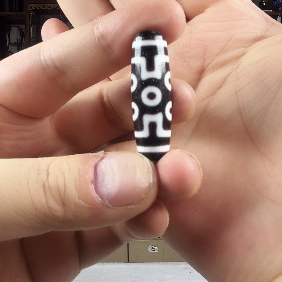 文***千玛瑙/玉髓合金颈饰钟志明