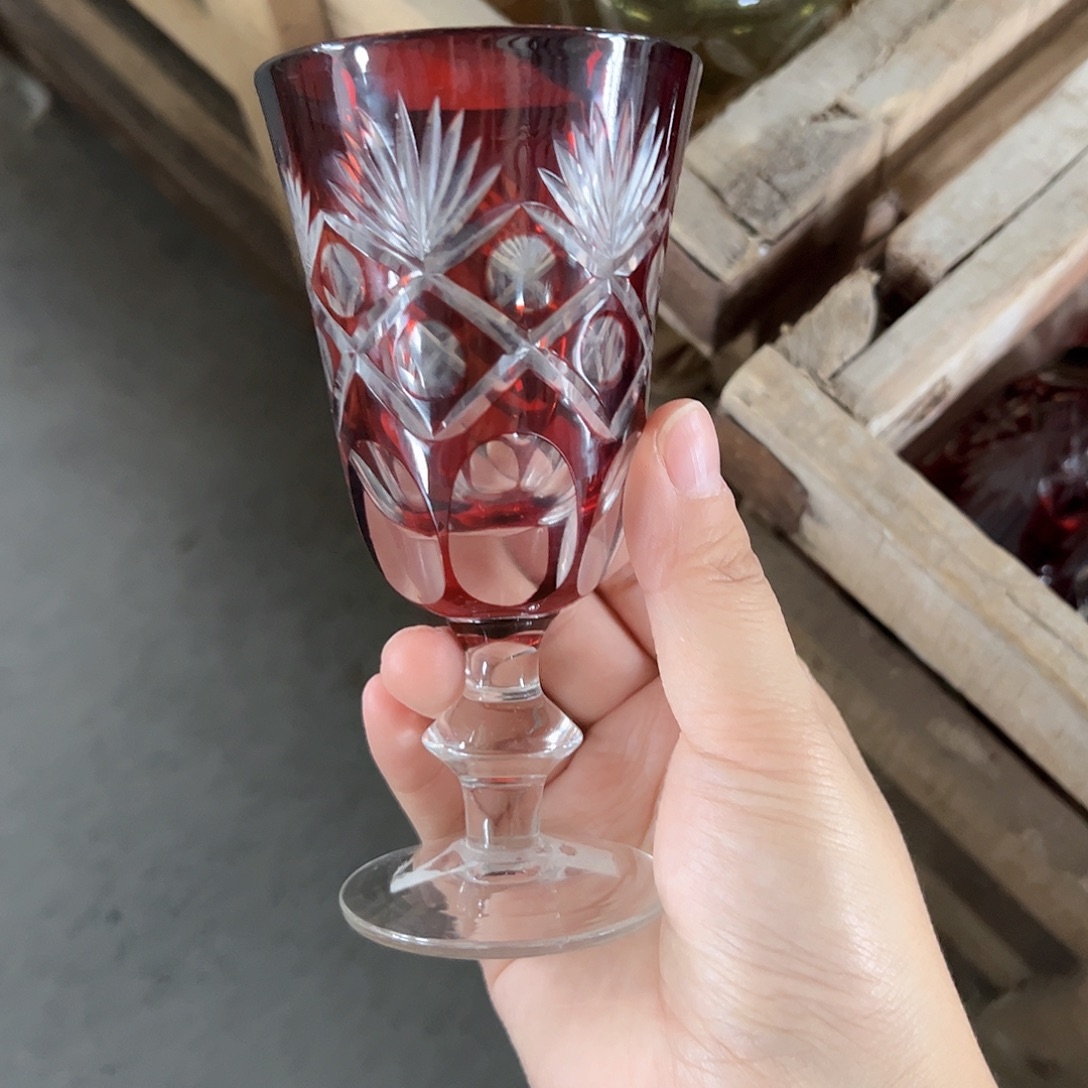 水晶玻璃平底款微瑕一个