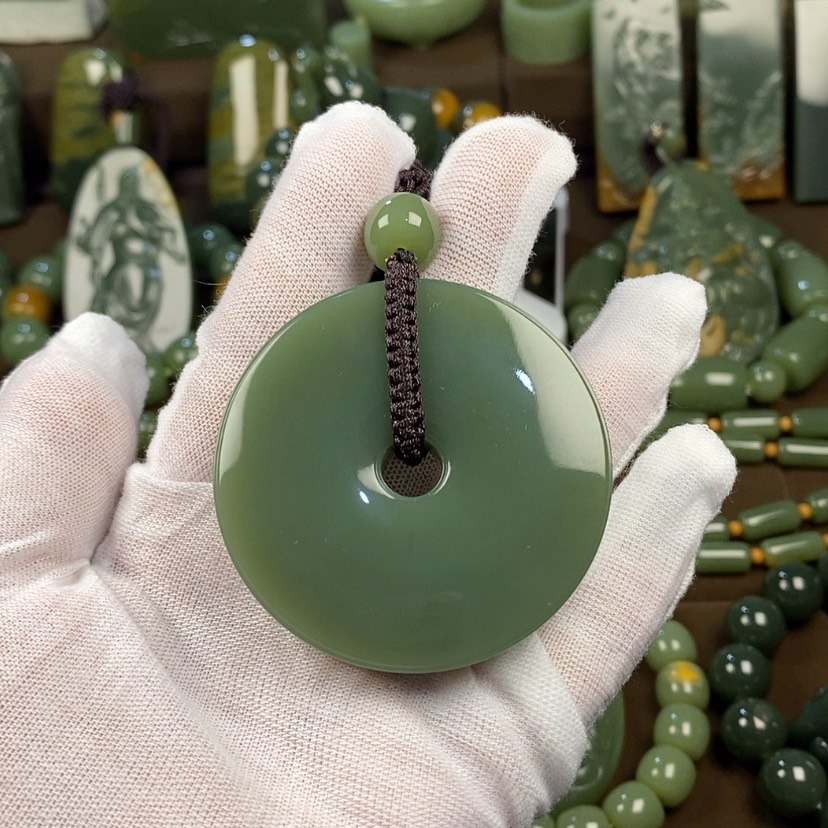 【闪购商品】岫岩老玉（透闪石质玉）未镶嵌颈饰