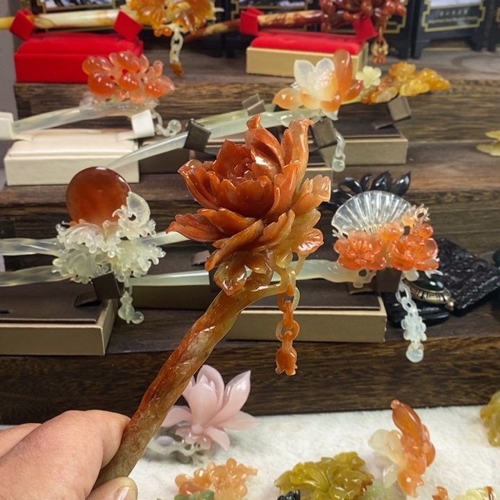 糖***糖蛇纹石玉合金发饰