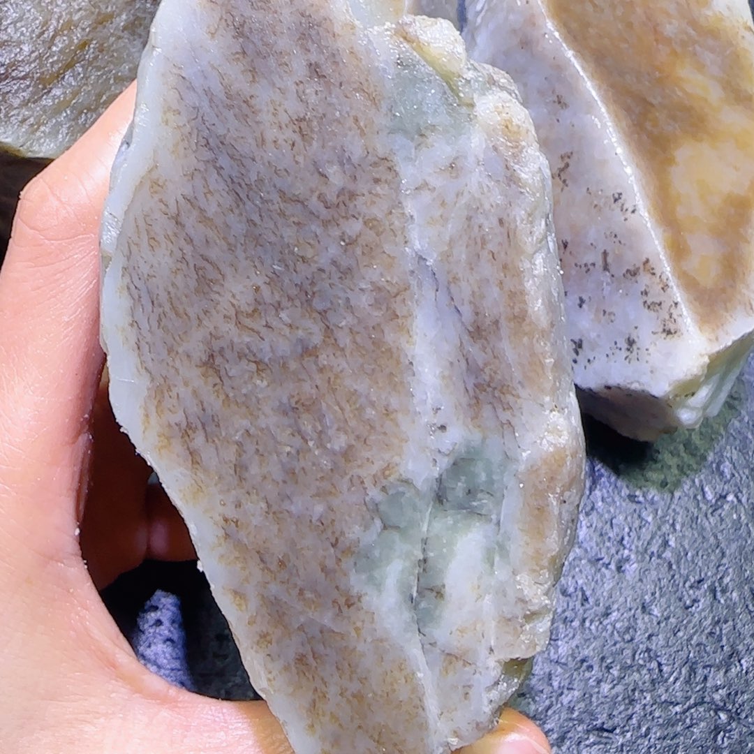 和田玉未镶嵌珠宝半成品