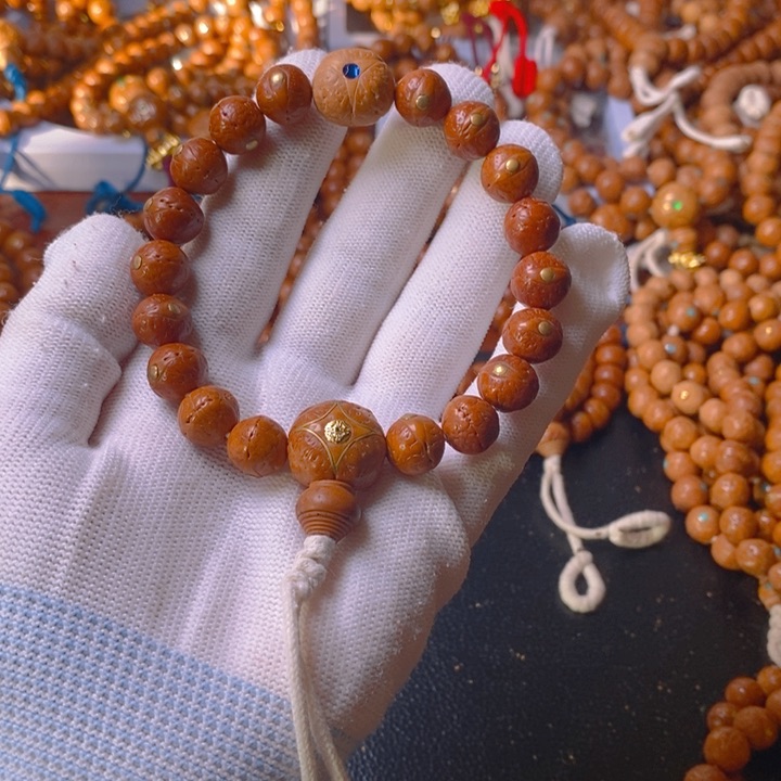 厚**物尼泊尔凤眼菩提树籽