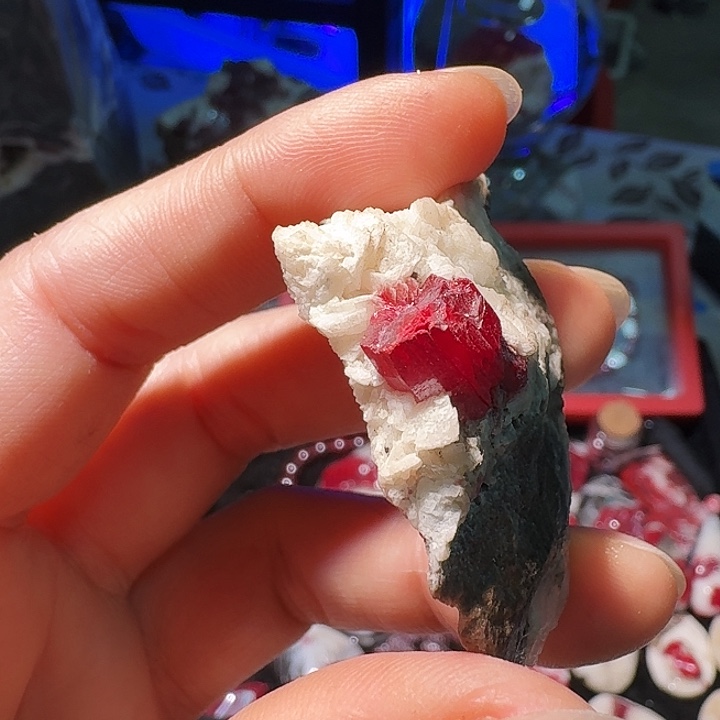 菩***上天然辰砂天然朱砂原矿石