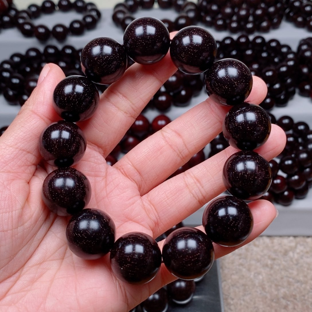 檀香紫檀（小叶紫檀）舒****屋1.8爆星