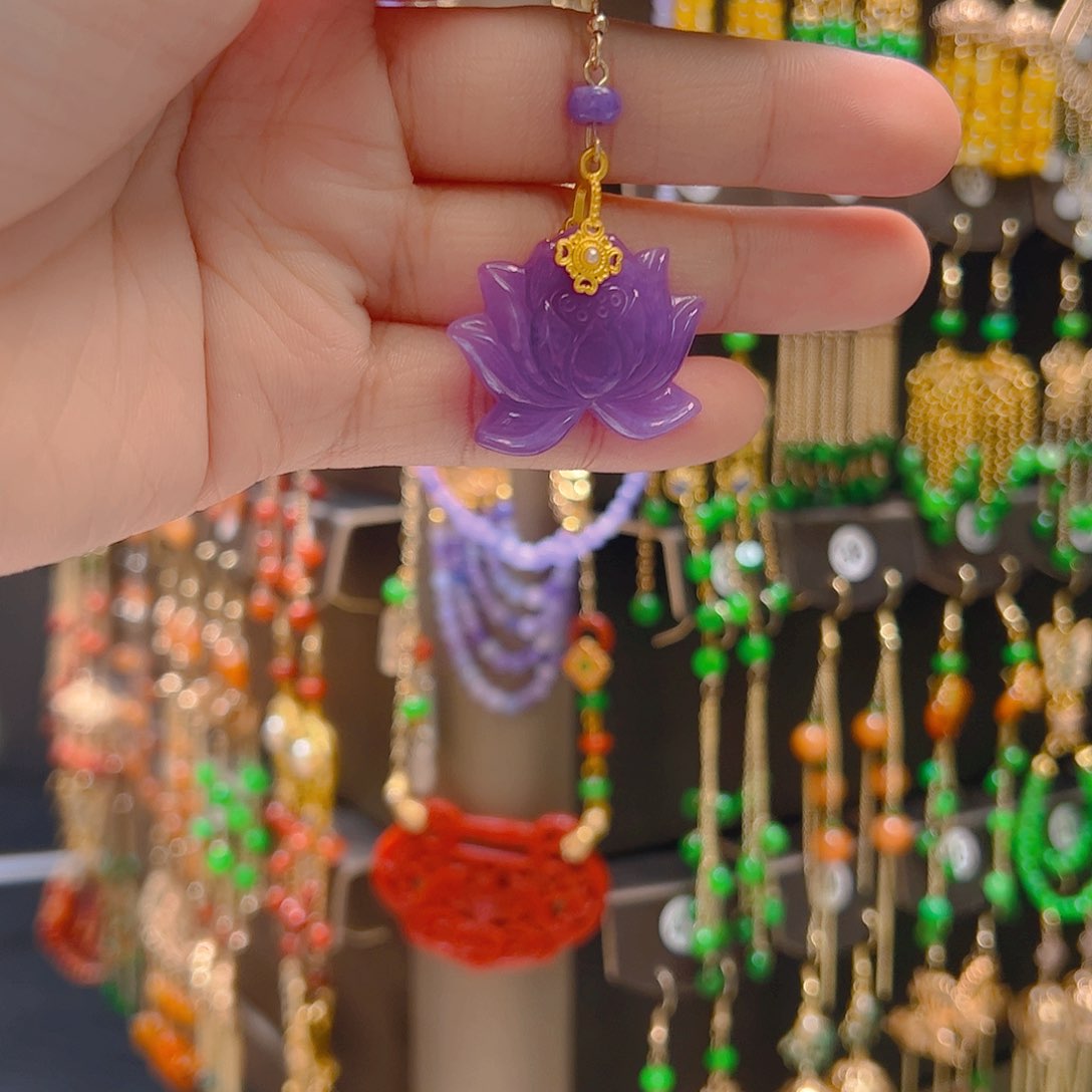 翡翠合金耳饰记***?翡翠