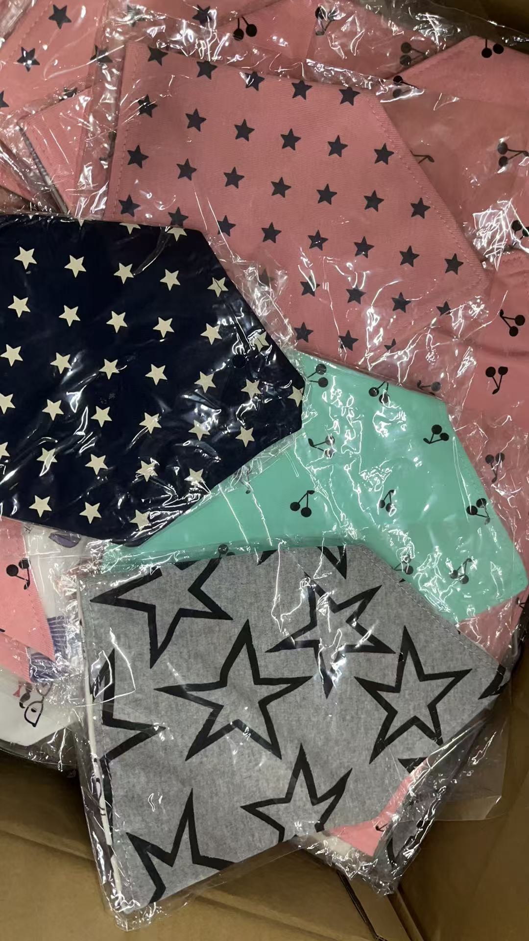 口水巾（棉品孤品124  ）
