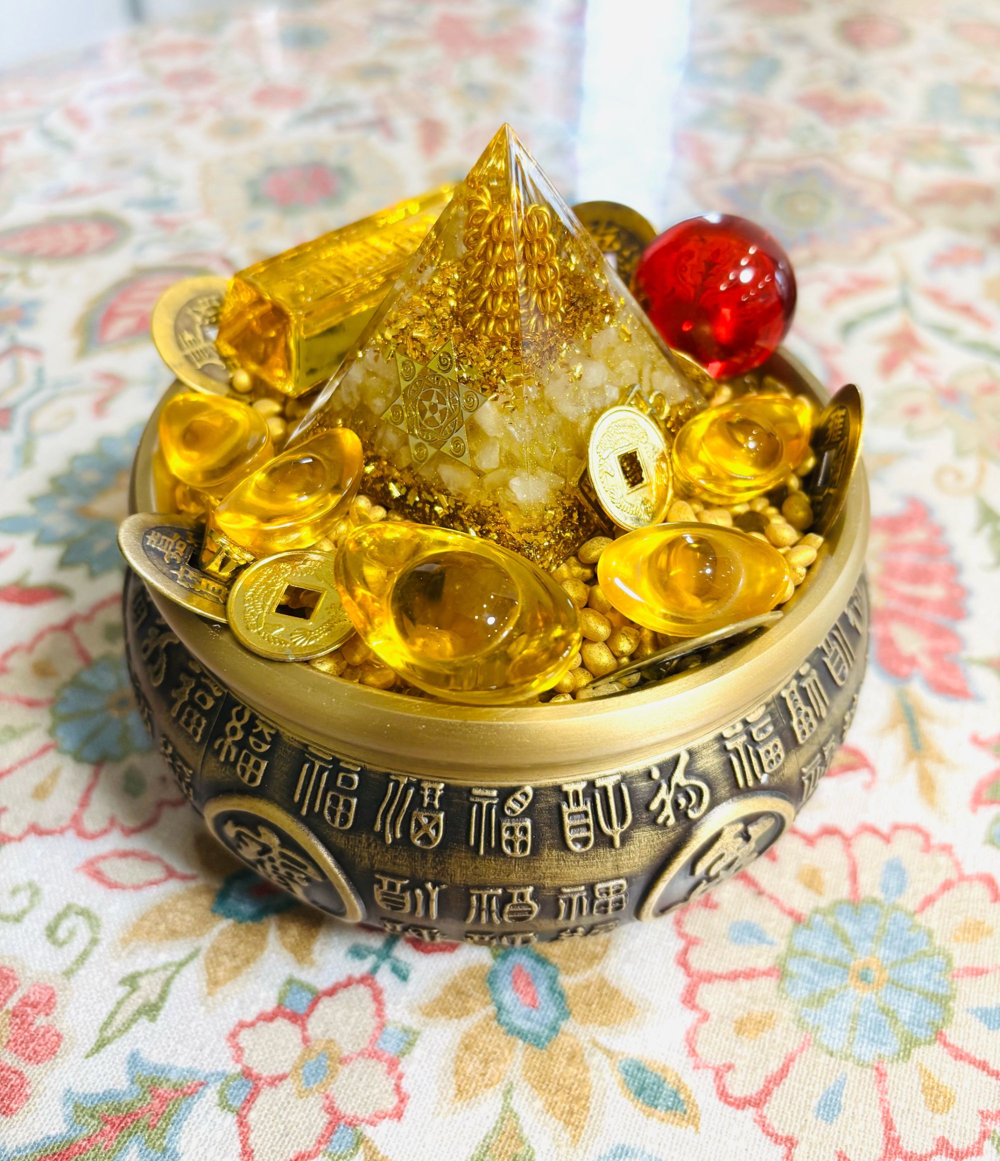 聚宝盆摆件水晶元宝黄碎水晶巨吸金鸿运当头客厅装饰