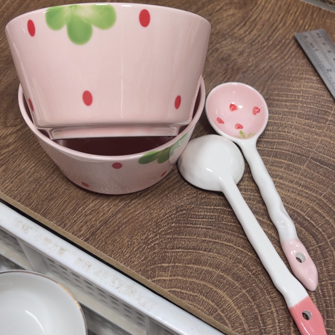 微微瑕陶瓷餐具陶瓷2碗2勺
