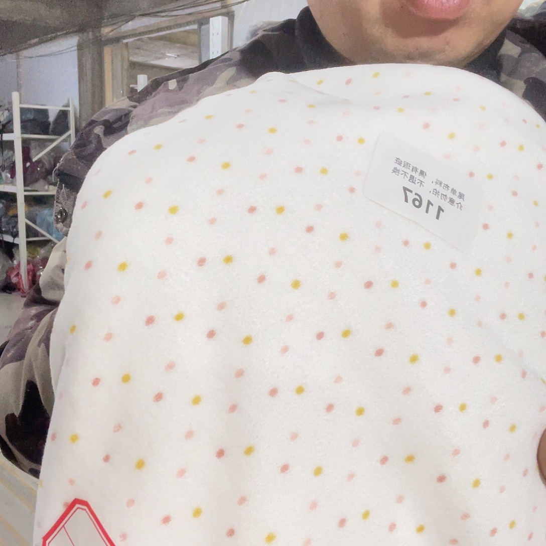 宽1.6米单面天鹅绒2米价1167