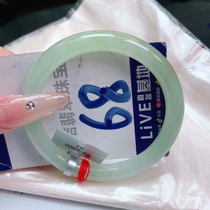 翡翠手镯未镶嵌缅甸天然a货翡翠手镯