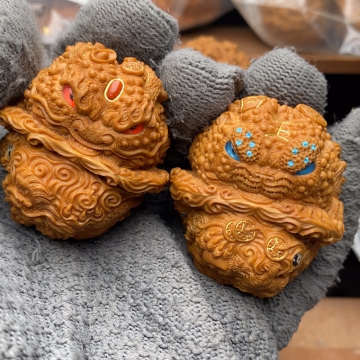 铁***音把件文玩核桃文玩核桃手把件雕刻