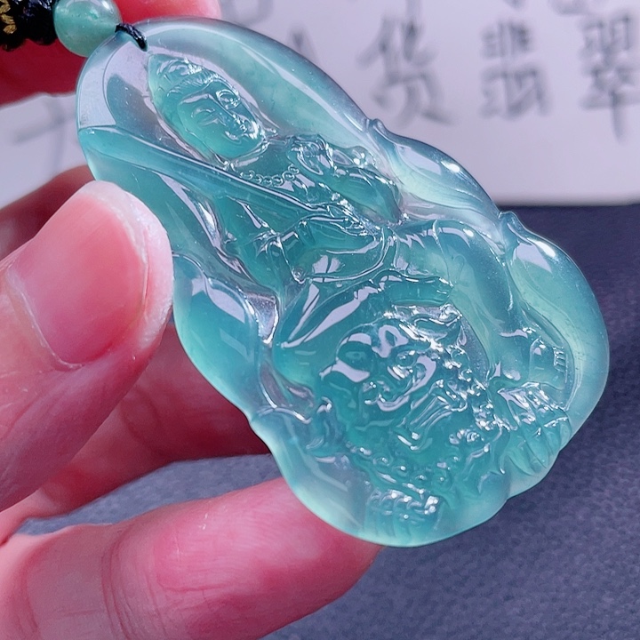 翡翠颈饰未镶嵌99999999