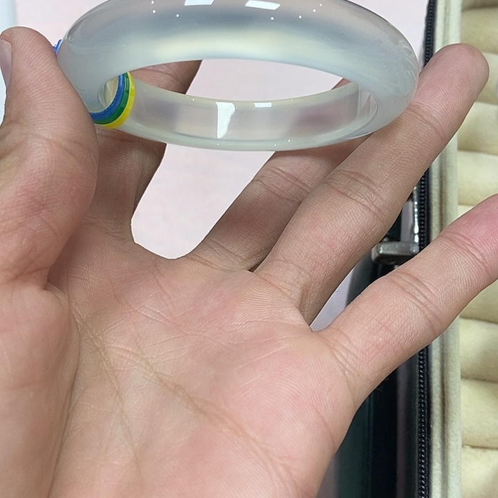 玛瑙/玉髓手镯未镶嵌北*202