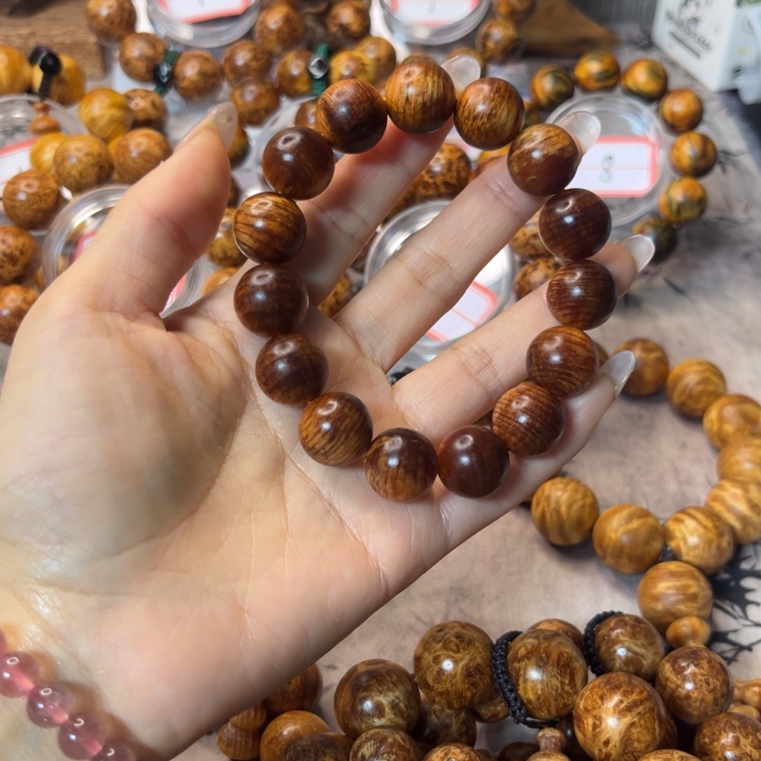 松木木雕款1.5手串