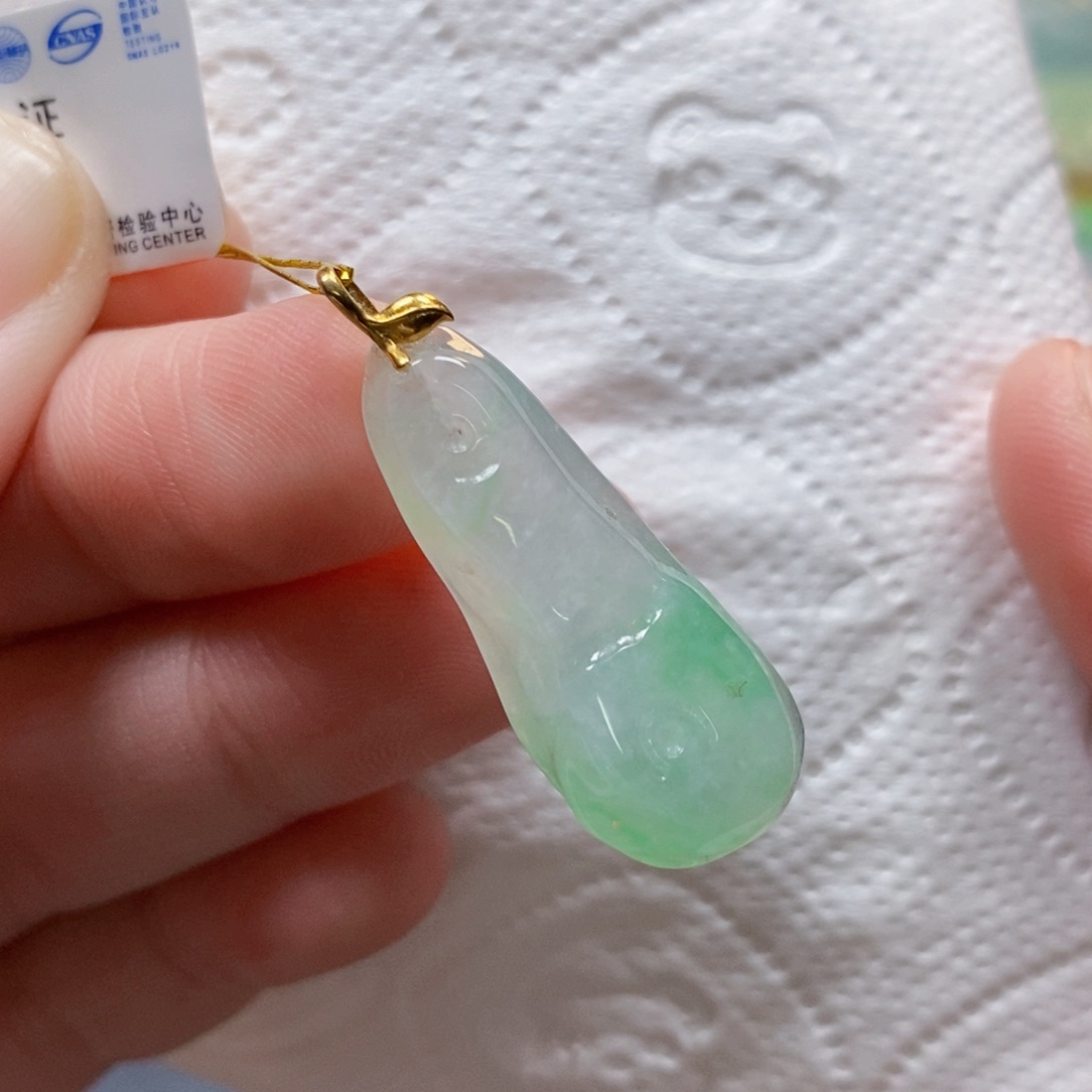 【闪购商品】翡翠吊坠(不含链)未镶嵌7755