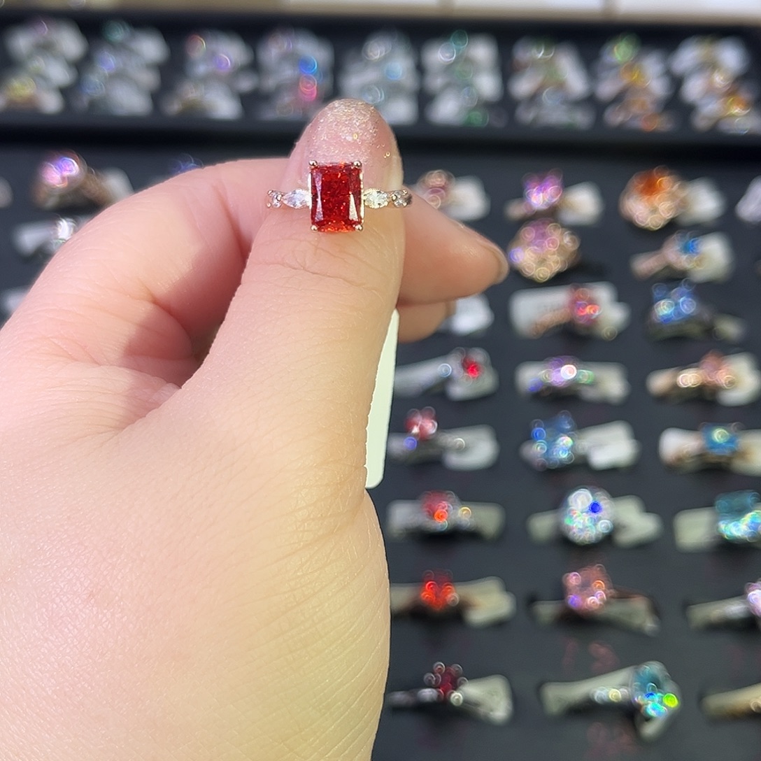 莫桑石非金属SH K枚微镶长方红冰花-16