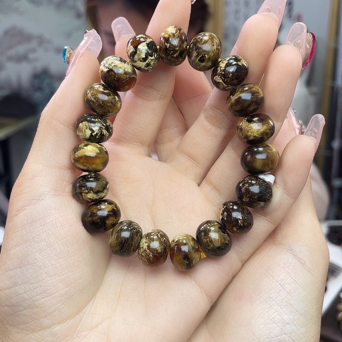 琥珀裸石未镶嵌13花珀