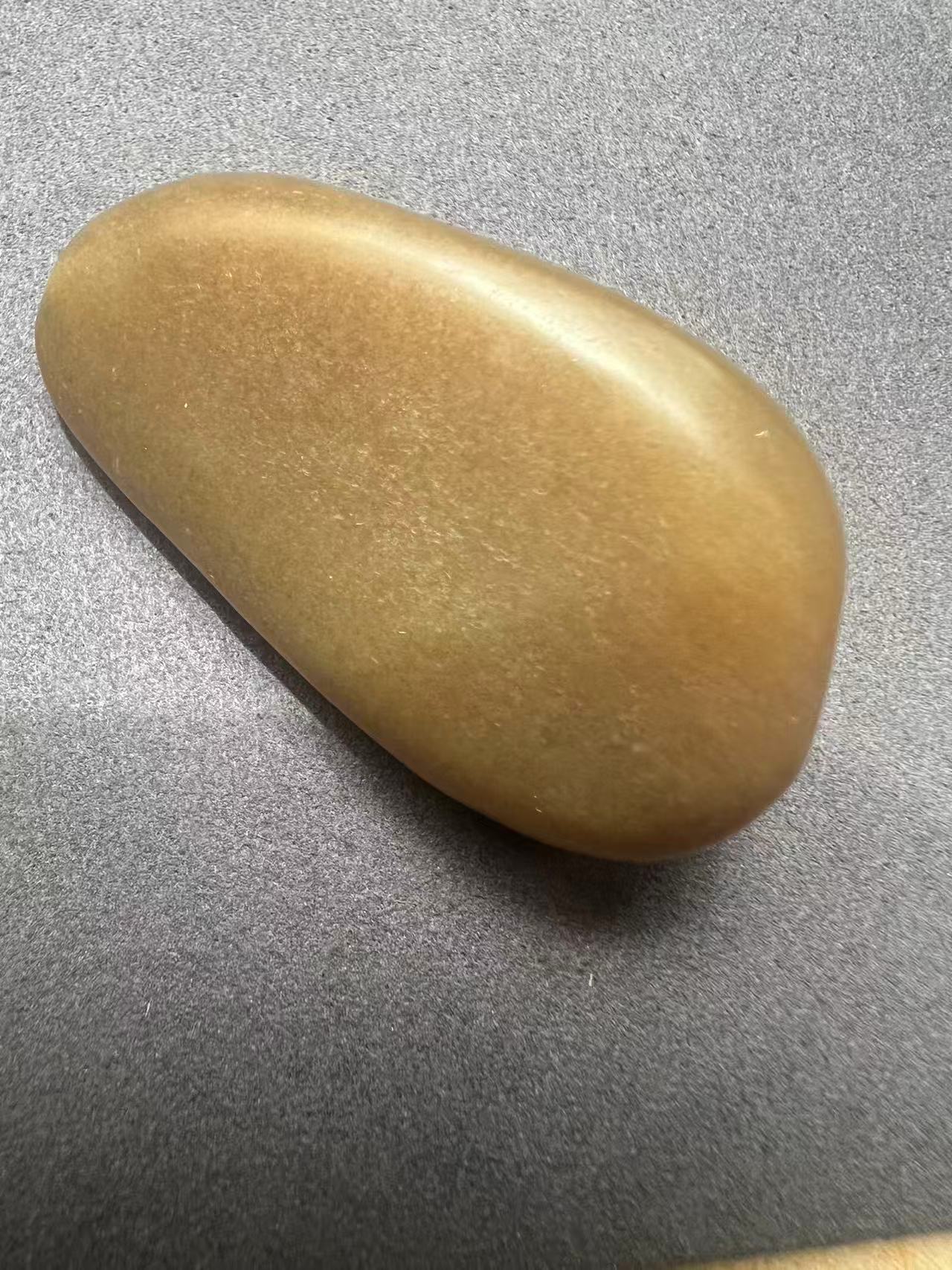 和田玉未镶嵌吊坠(不含链)1