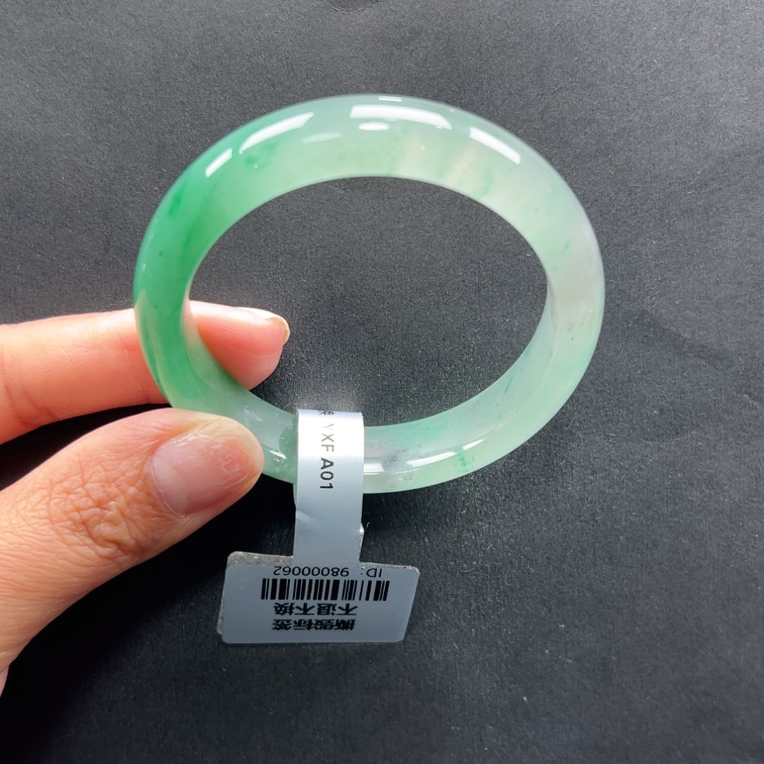 石英质玉未镶嵌手镯+玲玲51.5