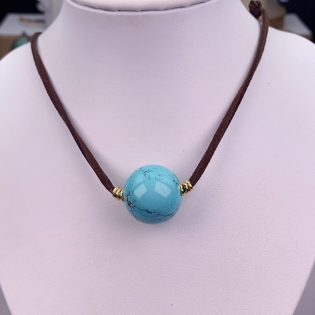 绿松石未镶嵌颈饰