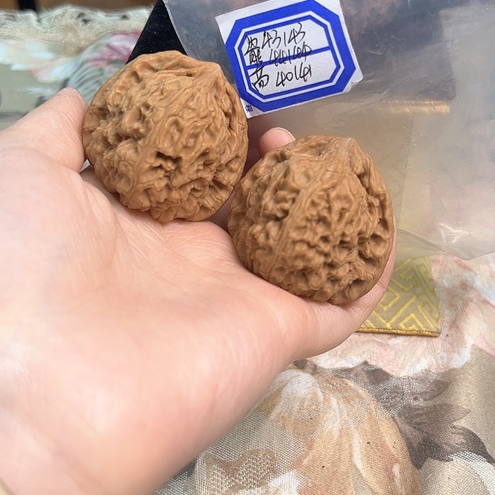 文玩核桃把件赵喜满南将石