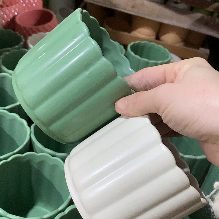 陶盆有孔 瑕疵针孔漏釉介意勿拍外口 10外高9