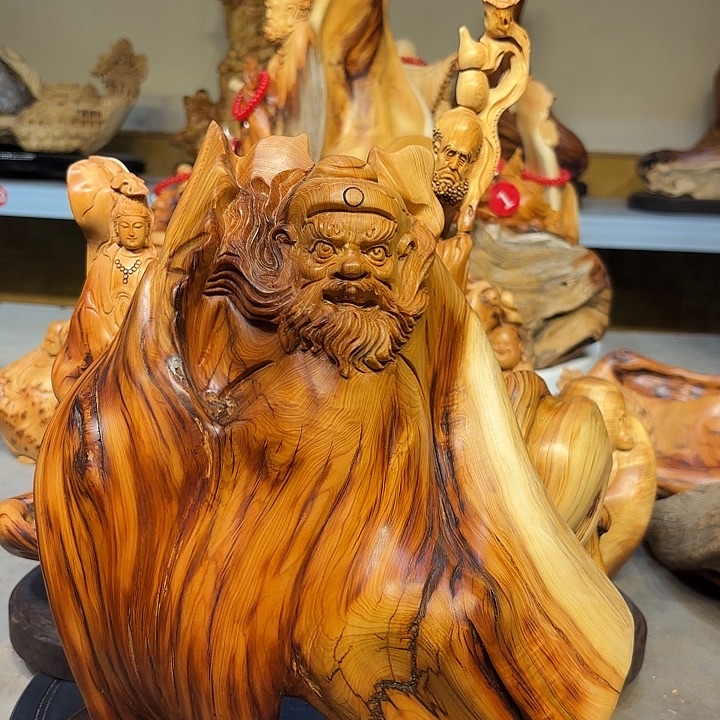 阿***黄柏木太行崖柏钟馗摆件