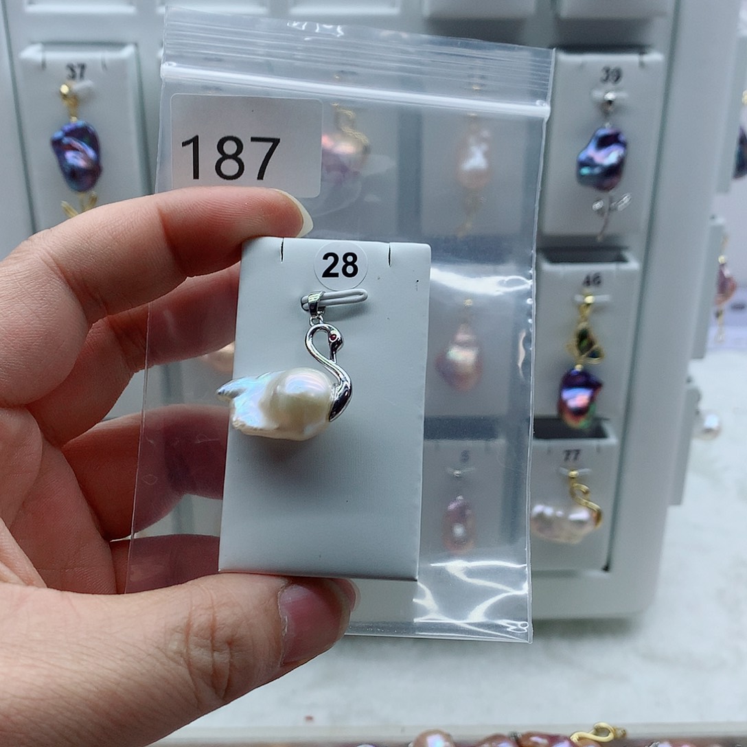 合金吊坠(不含链)淡水珍珠