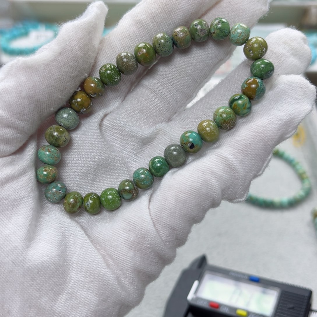 绿松石绿松石未镶嵌