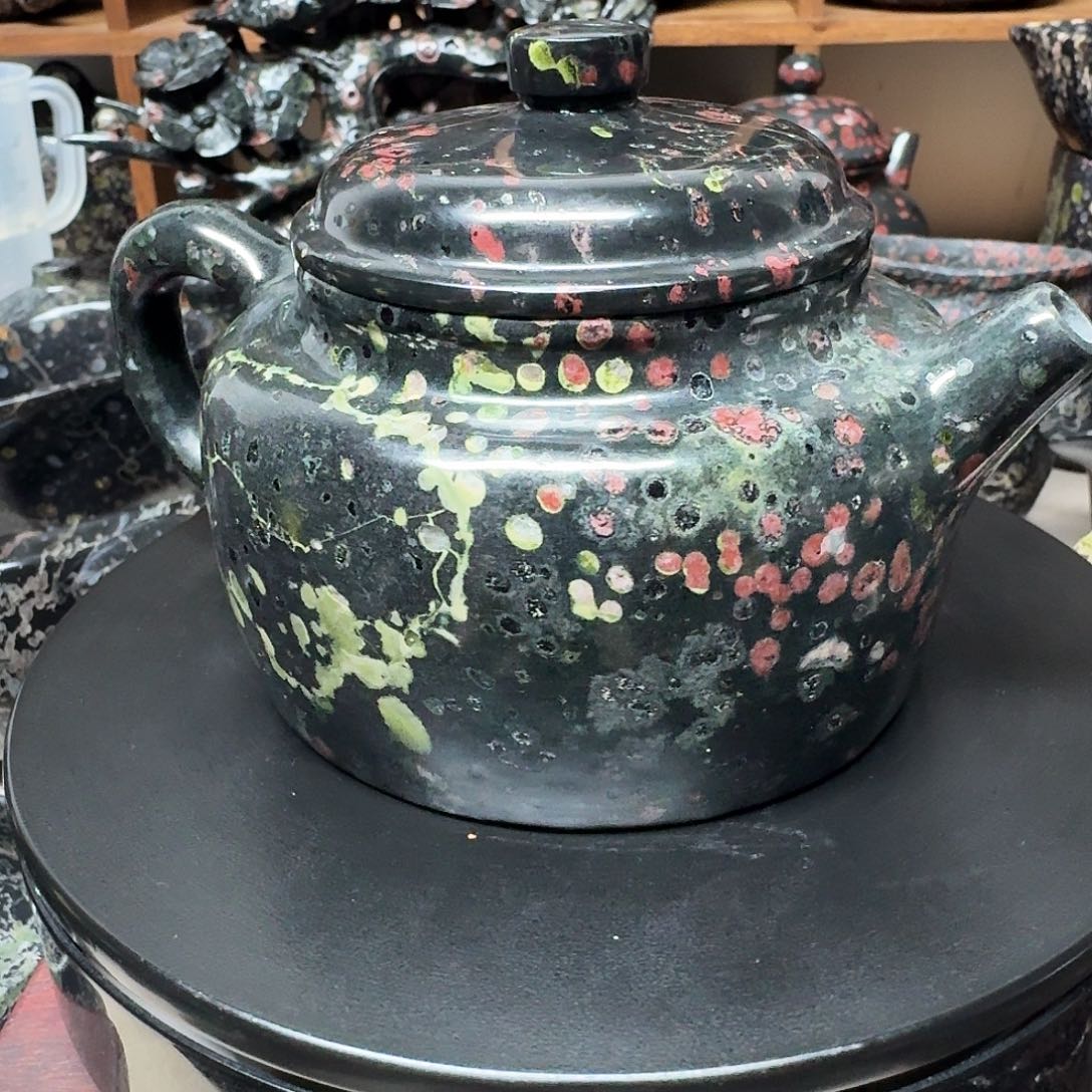 游***龍梅花玉精品德钟壶