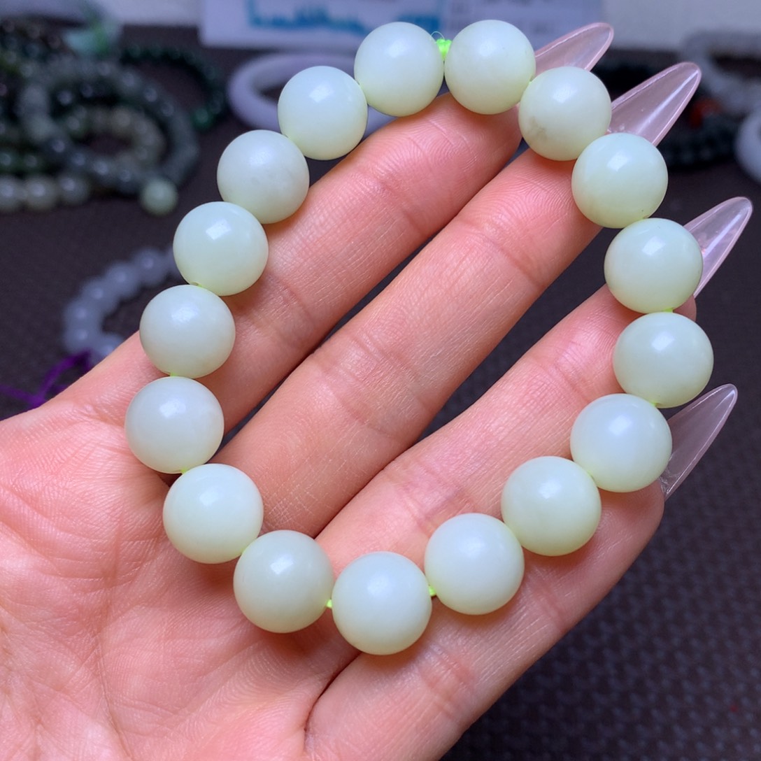 未镶嵌手串和田玉卡12