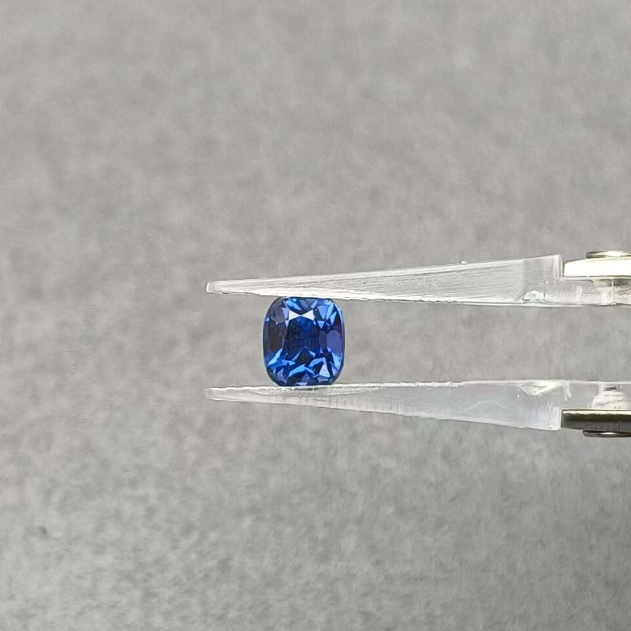 RBCN VV 蓝宝石-2.0ct（01109900）1018