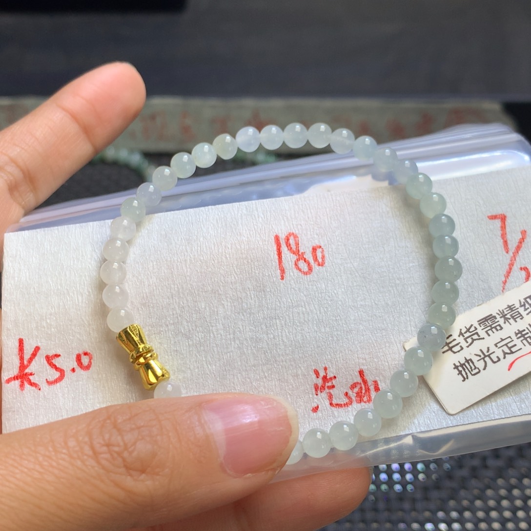 定制翡翠未镶嵌小**?