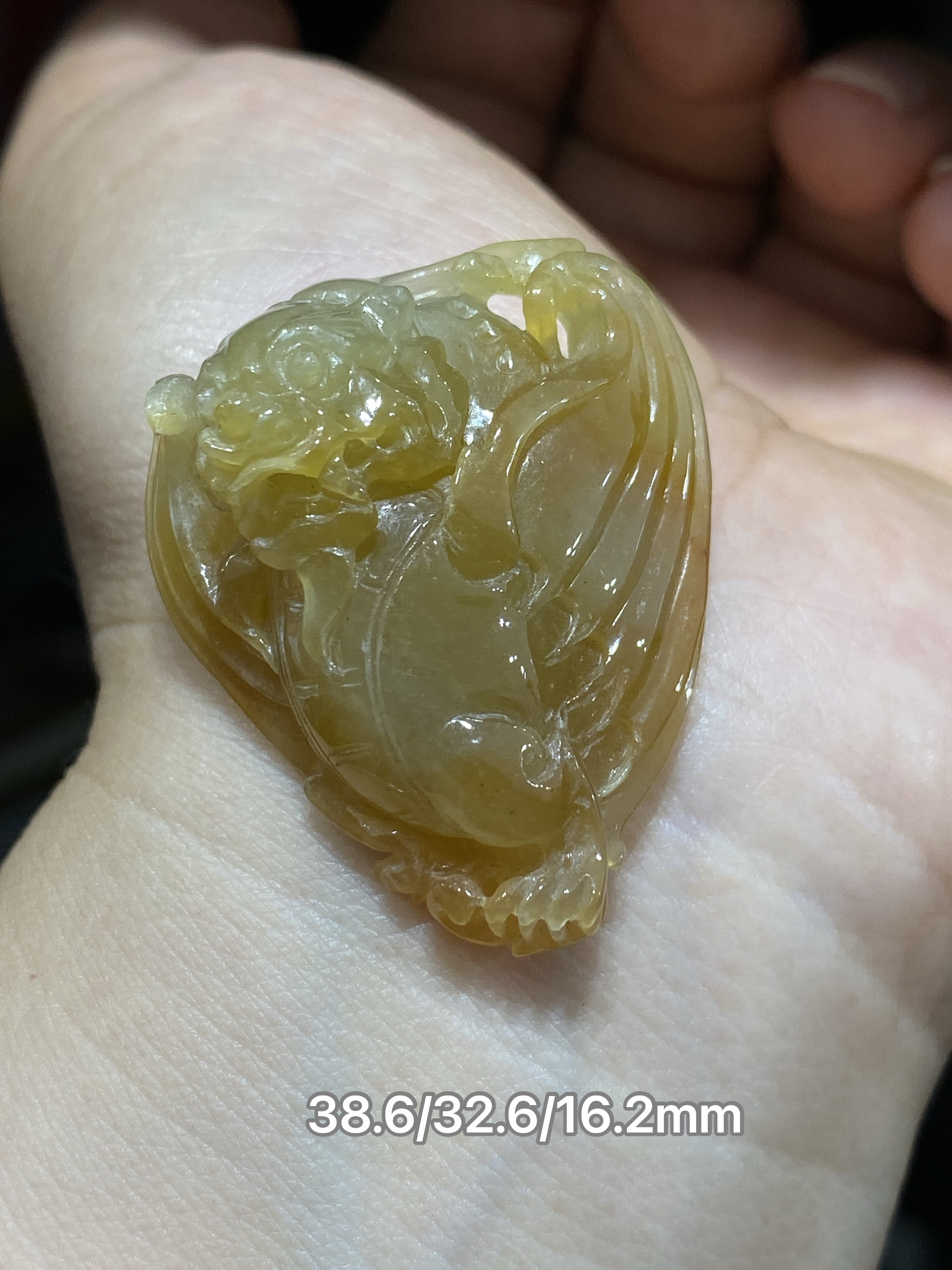 缅甸翡翠A货满黄貔貅巧雕挂件吊坠天然玉石玉坠精工雕刻带证书