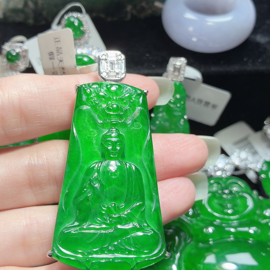 翡翠银S925镶嵌颈饰