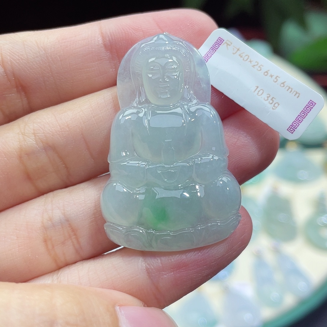 颈饰未镶嵌翡翠观音